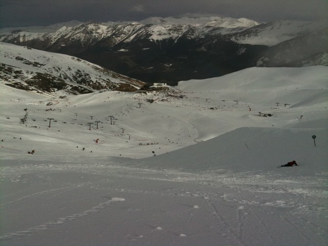 Pentes de neige fraiche et combes oubliées...