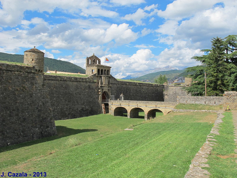 Les fortifications de la ville de Jaca