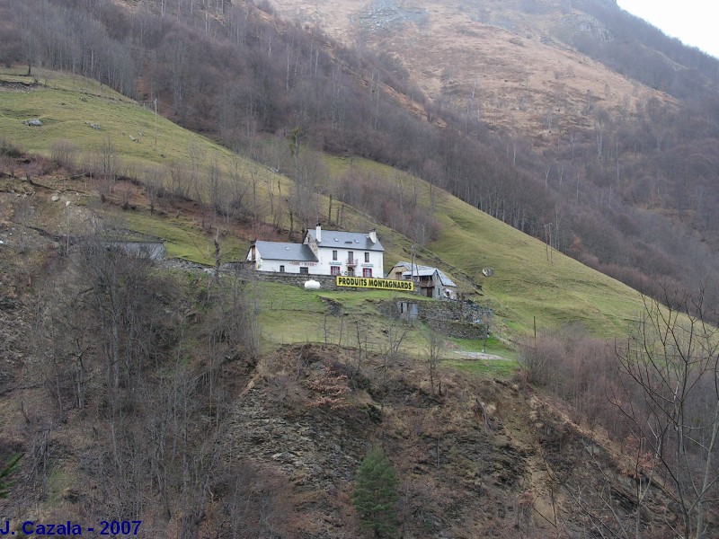 Refuges des Pyrénées : Ferme Basque