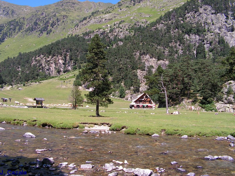 Refuges des Pyrénées : Refuge du clot