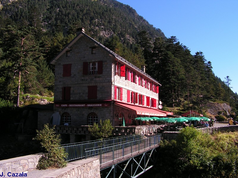 Refuges des Pyrénées : Hôtellerie du Pont d'Espagne