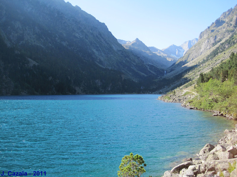 Lac de Gaube dans la vallée des Oulettes