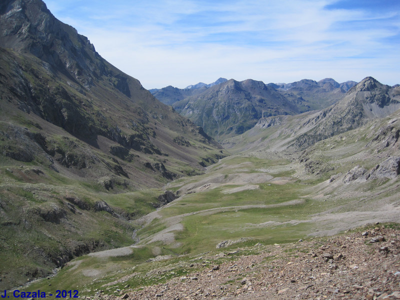 La vallée du Rio Ara depuis le sentier du col des Mulets