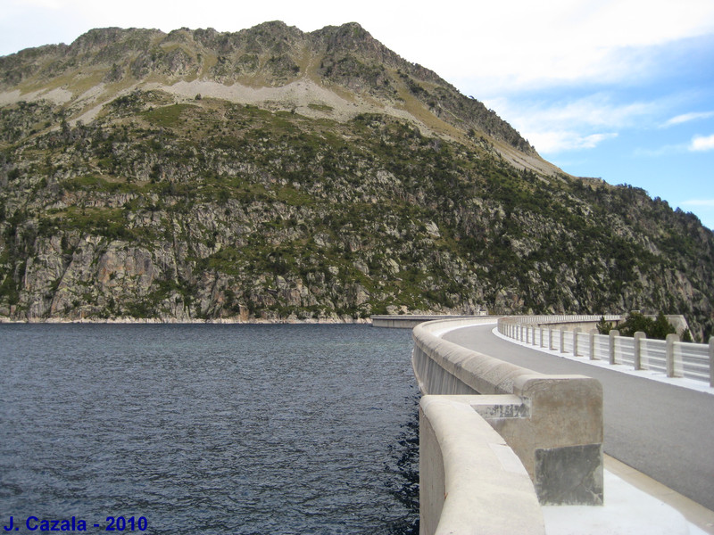 Lac et barrage de Cap de Long